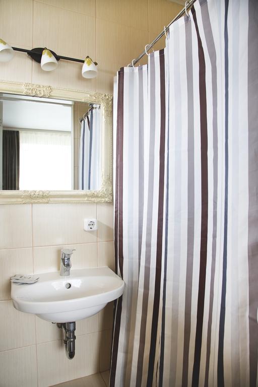 Mamos Virtuve Hotell Avižieniai Rom bilde